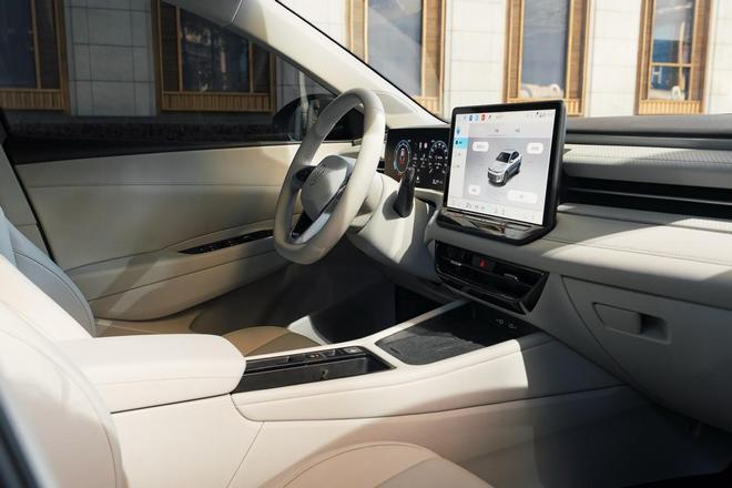 售：650万国民家轿杀回油车智能化主战场EVO视讯真人朗逸 Pro 888万元起(图4)